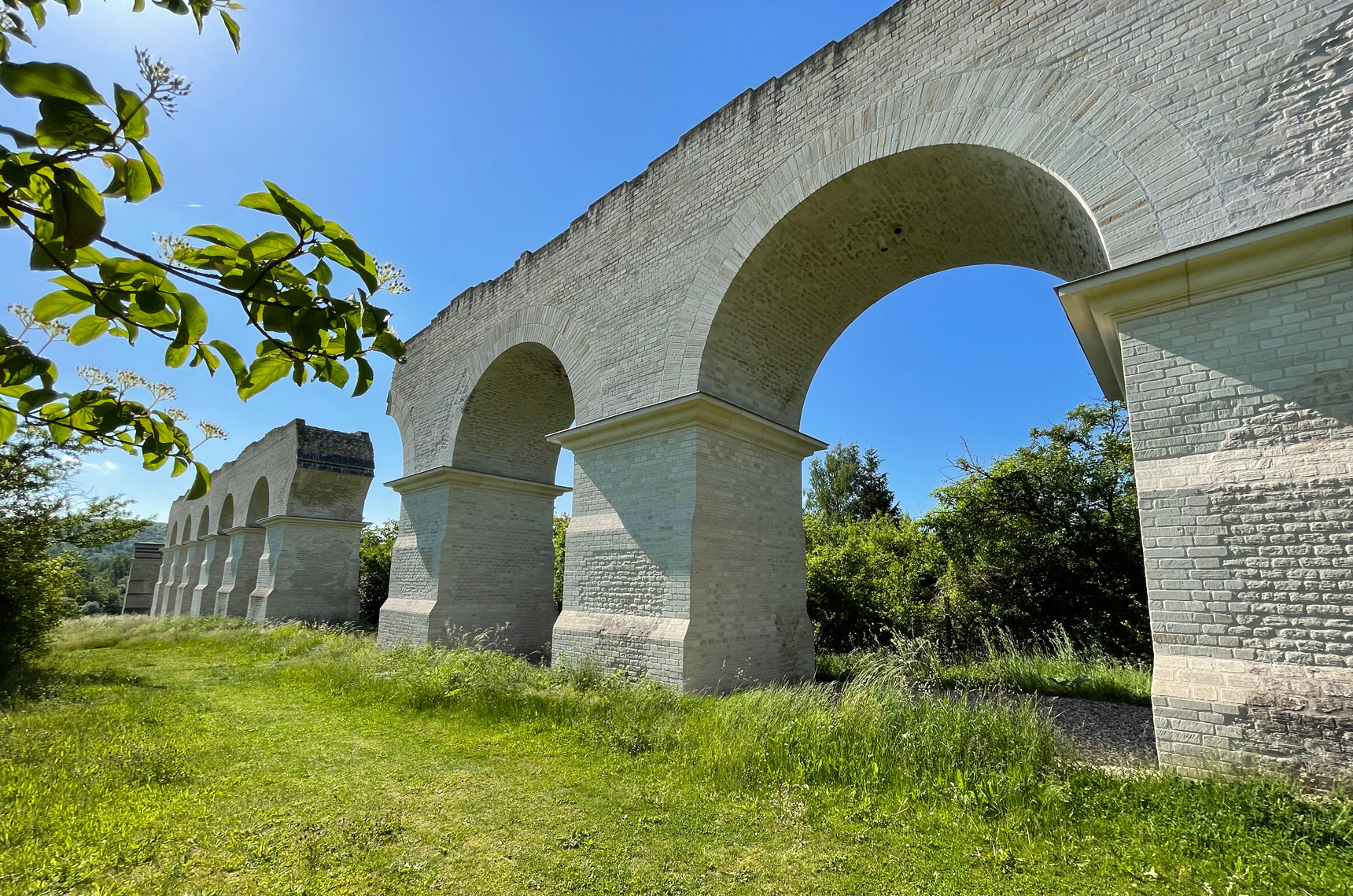 Aqueduc gallo-romain (IIème siècle) à Ars-sur-Moselle