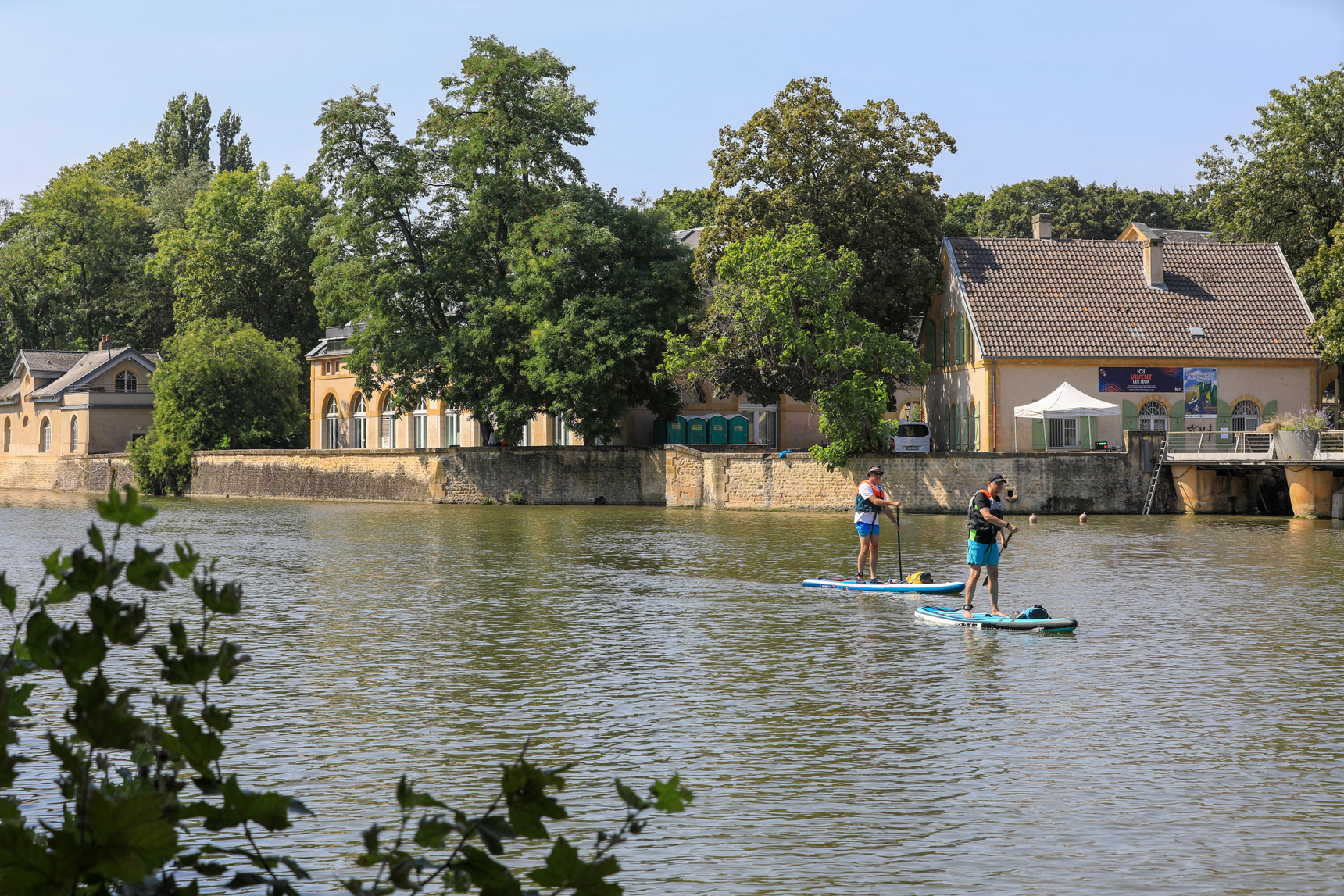Stan-up paddle sur la Moselle à Metz